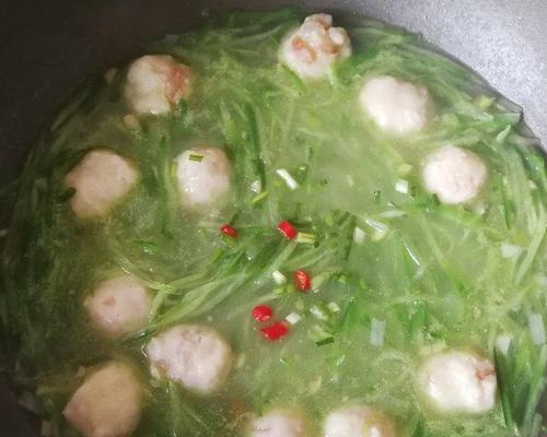 美味健康，苋菜虾丸汤的制作方法（健康营养的家常汤，轻松学会制作）