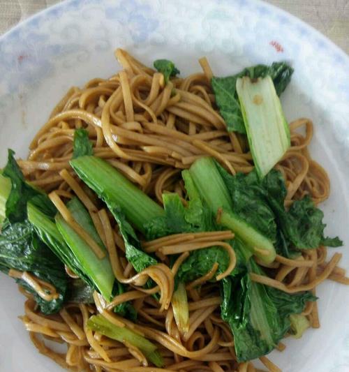 教你轻松做出让人陶醉的炒面（用这个秘密，让炒面香到灵魂深处）