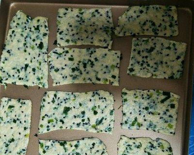 手工制作香葱苏打饼干（做法详解，让你尝到香脆口感）