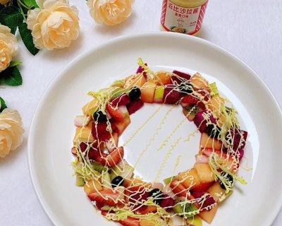 以甜瓜小子为主角的水果沙拉制作方法（让你口感爽口、健康营养的甜瓜小子水果沙拉）