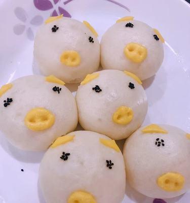完美奶黄包制作方法（手把手教你制作香甜软嫩的奶黄包）