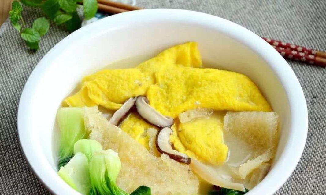 鲜虾蛋饺汤的制作方法
