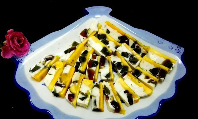 三色蒸蛋的制作方法（用家常材料做好吃的蒸蛋，三种不同口感给你不一样的享受）