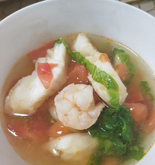 美味又营养的生菜龙利鱼片粥（用这道家常菜给你的味蕾来一次轻松的味觉冒险之旅）