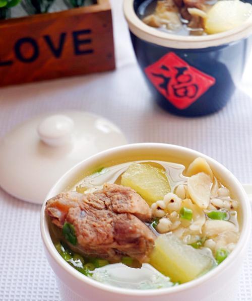 15分钟DIY，美味清爽的夏日饮品（15分钟DIY，美味清爽的夏日饮品）