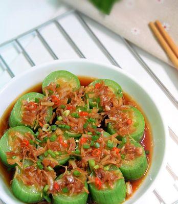 四喜汤圆的制作方法（如何在家制作美味的四喜汤圆）