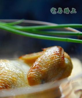 用咖啡烘培的鸡肉，香嫩可口，味道独特（用咖啡烘培的鸡肉，香嫩可口，味道独特）