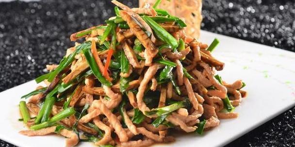 蒜蓉鲍鱼菇的制作方法（以新鲜鲍鱼为主材料，蒜蓉与鲍鱼相互交融，口感鲜美绝佳）