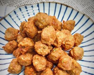 美味可口的酥炸猪肉丸子制作全攻略（让你轻松掌握的家庭自制猪肉丸子做法）