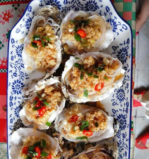 香辣生蚝的制作方法（美食必备，健康美味）
