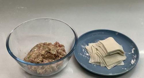 手工馄饨，传承美味（亲手制作，品尝鲜美/手把手教学，学会做馄饨/祖传秘方，独具风味）