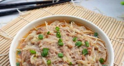 以塔香蛤蜊蒸肉饼，味蕾盛宴（探秘美食界的新宠，教你做一道让人流连忘返的菜肴）