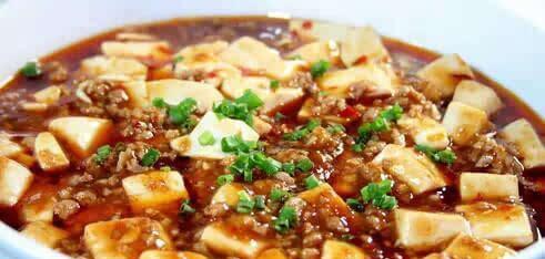 热豆腐（如何制作美味可口的热豆腐）