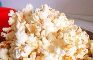 轻松制作美味微波爆米花（以微波一步爆米花，让你在家享受电影级的味觉盛宴）