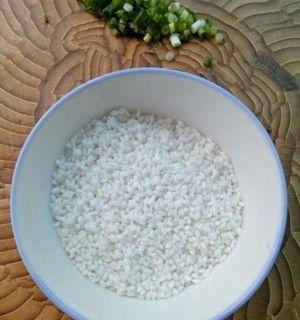 健康美味，营养满分——以紫菜瘦肉粥为主题的做法分享（多种营养元素一次搞定，健康从餐桌开始）