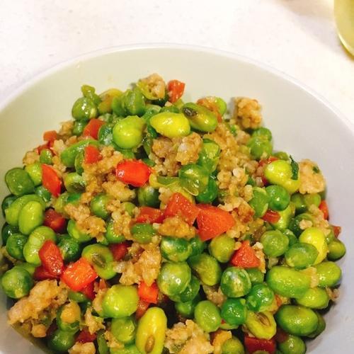 美味肉末豌豆的做法（用豌豆和肉末轻松烹饪营养丰富的佳肴）