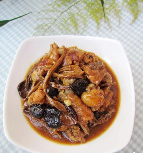 铁观音炖鸡，营养美味兼备（中华美食文化的经典融合，传统配方烹制，味道绝佳）
