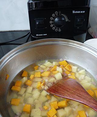 美味可口的土豆浓汤，轻松学会烹饪技巧！（美味可口的土豆浓汤，轻松学会烹饪技巧！）