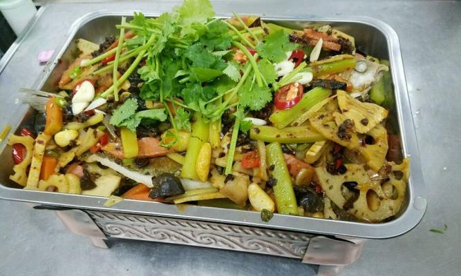 鲜美无比的香辣豆豉烤鱼（传统美食融合现代烹饪，一口下去，满口鲜香！）