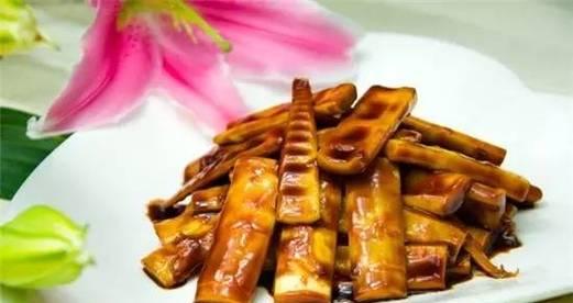 美味清爽的照烧春笋做法（春笋美食、美味照烧、佳肴做法、清爽下饭）