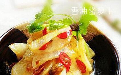 美味健康的水煮卷心菜（以清爽口感、营养丰富为特点的佳肴）