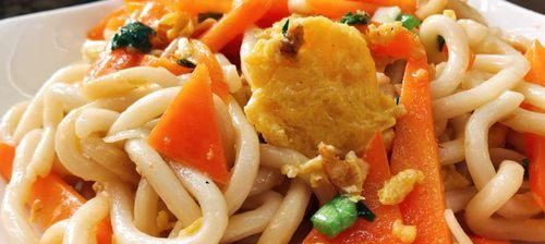 糖心蛋乌冬面的制作方法（美味可口的日式料理，轻松自制！）