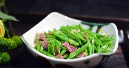 肉丝刀豆的美食烹饪之道（以刀豆为主角，肉丝搭配出的佳肴）