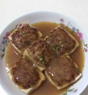 肉馅酿豆腐，美味又健康的家常菜（一道美味家常菜的烹饪大全）