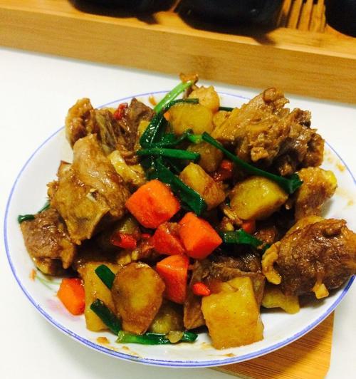 香菇啤酒鸭的做法（美味鲜香的家常菜，啤酒是关键）