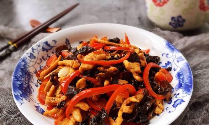 家常美食——香辣木耳炒粉丝（中式口味经典美食，一口就能爱上的健康美味）