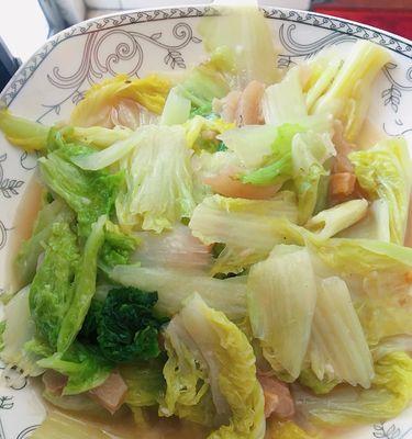 蒜蓉白菜的做法（家常菜谱大全，轻松入厨神必备）