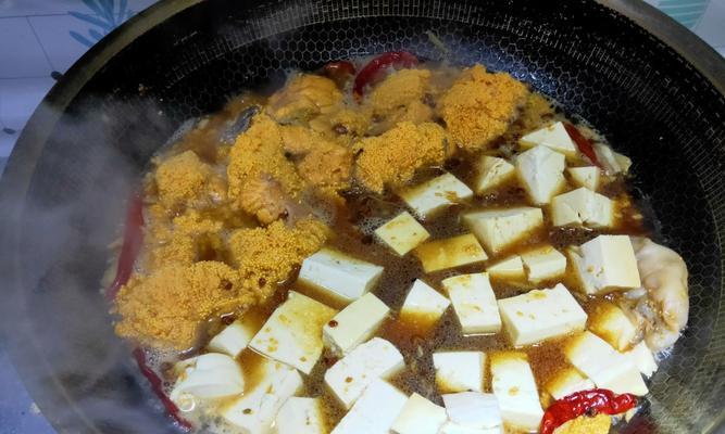 美味鱼籽烧豆腐制作全攻略（做出口感鲜美、营养丰富的鱼籽烧豆腐，享受美食盛宴）