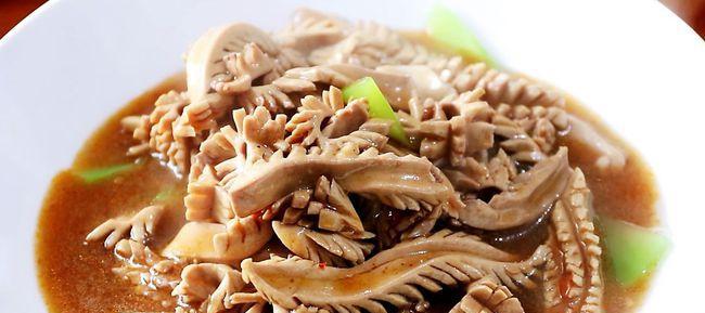 一口香气扑鼻，一道美味即将上桌——响油腰花的制作方法（传统美味与现代烹饪的完美结合）