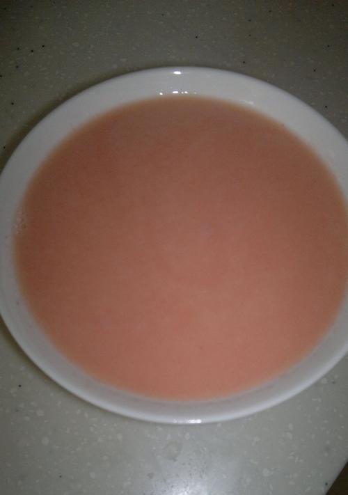 教你制作美味清凉的西瓜牛奶布丁（享受夏日清爽，不可错过的健康甜点）