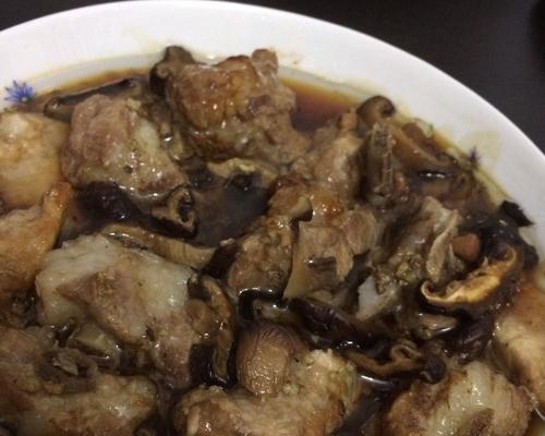 香菇鼓汁蒸排骨的做法（美味健康的家常菜）