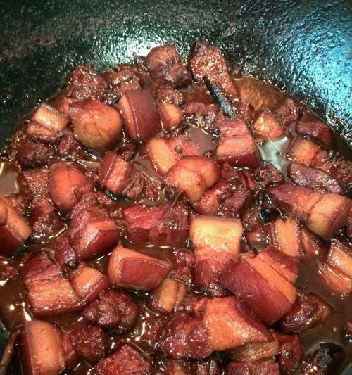 《舌尖上的绍兴红烧肉》（教你如何制作绍兴风味的美食佳肴）