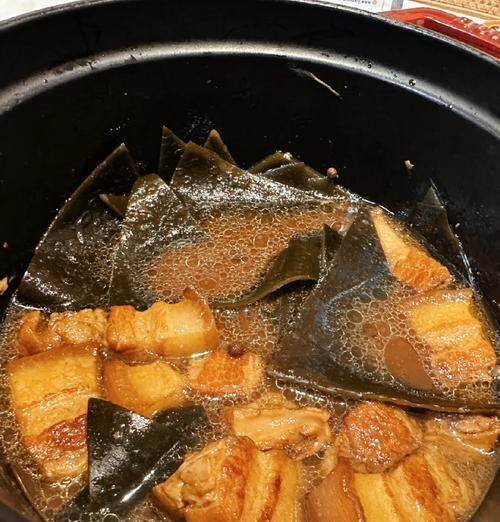 家常美食——土豆炖海带（用土豆和海带，做出美味佳肴）