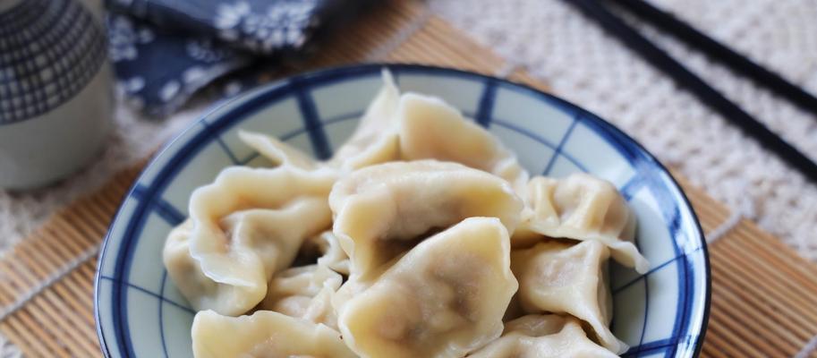 手工制作小葱猪肉包（健康美味，轻松搞定）
