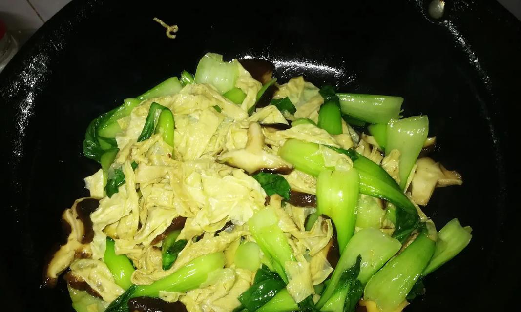 香菇萝卜丝的做法（美味又简单的素食佳品）