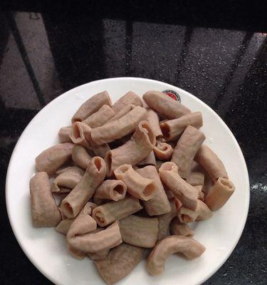 蒜苗爆小肠，美味又下饭（中式料理，家庭晚餐的必备菜谱）