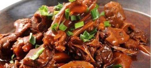 沙锅啤酒鹅，美味独特的鹅肉料理（探秘这道传统美食的做法和技巧）