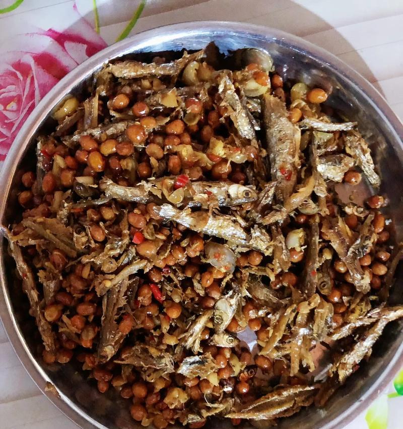 酸辣黄豆的制作方法（简单易学，美味可口，让你爱上黄豆）