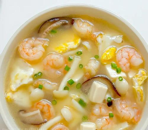 美味家常虾头豆腐汤的制作方法（鲜美虾头与嫩滑豆腐的完美结合，让你爱上这道汤！）