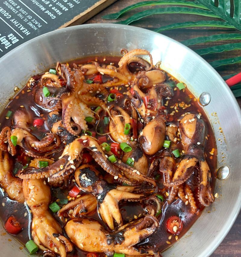 清蒸八爪鱼的做法（鲜嫩多汁，清香可口，海鲜美味，健康食材，养生佳品）