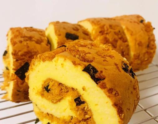 手抓肉松蛋糕的做法（口感细腻，香甜可口，制作简单易学）