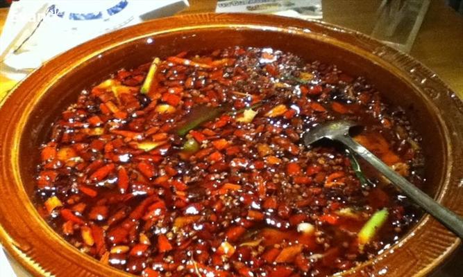 让你一口过瘾的水煮鲶鱼（以新鲜鲶鱼为原料，简单易学的做法，重口味爱好者的最爱）