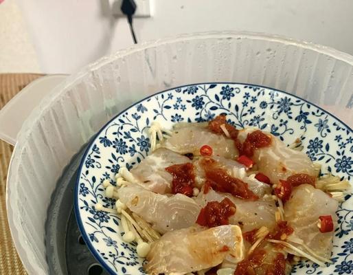 香煎以巴沙鱼柳圆的绝佳做法（无需多余调味，鱼肉本味香浓，口感鲜美到爆！）