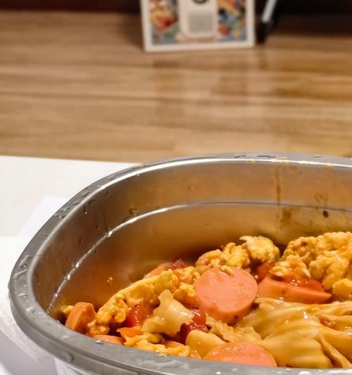 鸡蛋炸熘的美味诀窍（解锁做出口感香脆的炸熘鸡蛋）