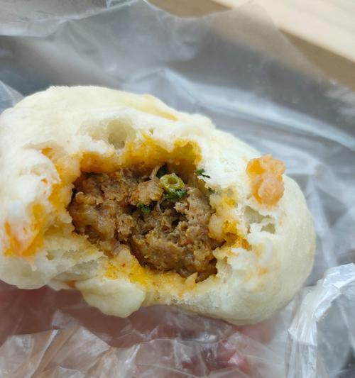 爱心包子——传递爱的味道（制作方法详解，让您在家也能做出美味的爱心包子）