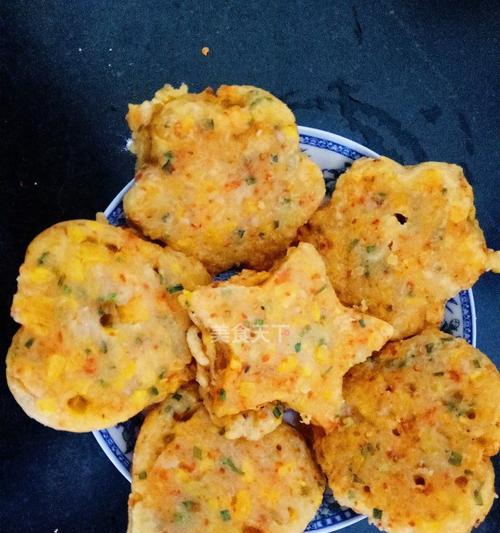 手把手教你制作美味油炸粑粑（经典家常菜谱，简单易学，让你走进美食的世界）